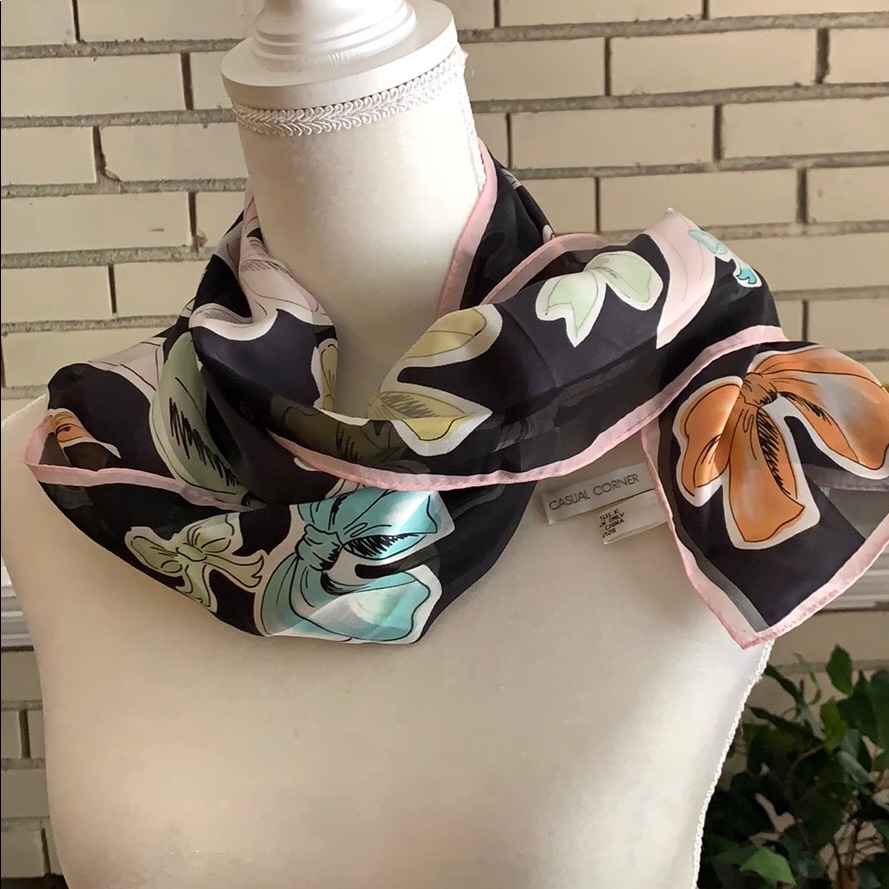 Vintage Casual Corner 100 Silk Scarf